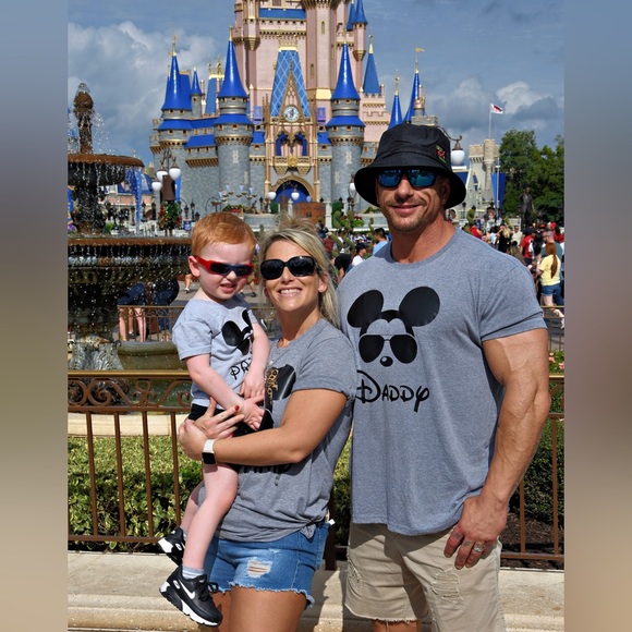 Meet your Posher, Jamie ✨ - Picture 4 of 10